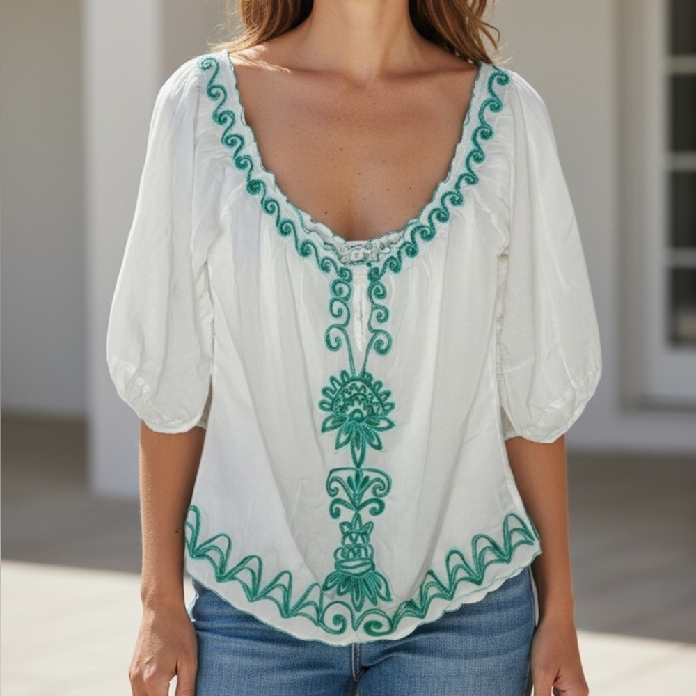 Poupette St. Barth White Blouse with Green Embroidery